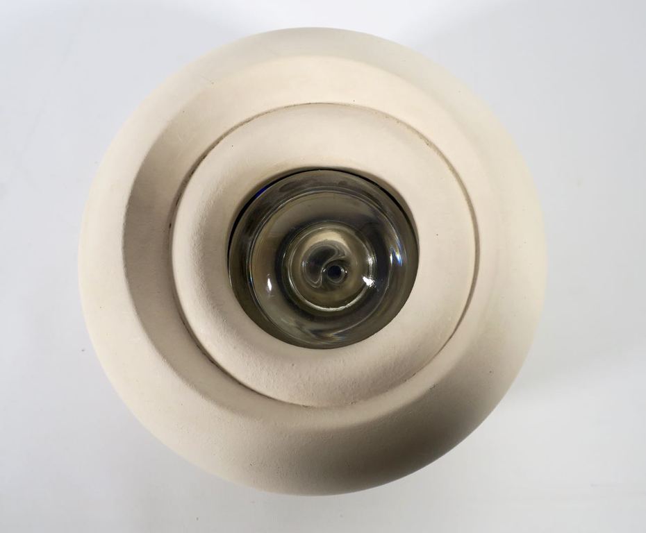 Albertien Volbeda: Keramiek en Glas, Knipoog kopen? Bied vanaf 35!