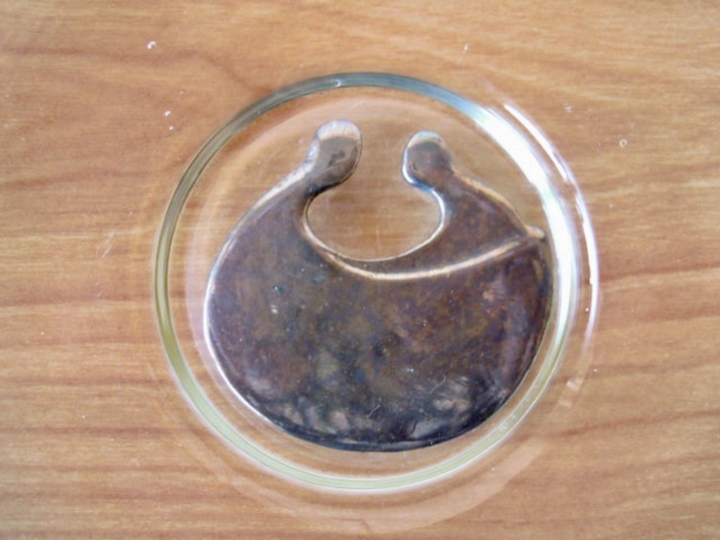 Glazen schaal Corry Ammerlaan van Niekerk - 1947 - 27 x 26 cm kopen? Bied vanaf 1!