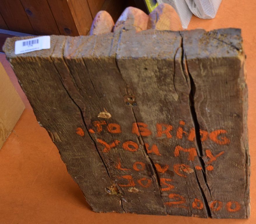 Jos Berkers - Beschilderd Houten sculptuur - To bring you my love. kopen? Bied vanaf 140!