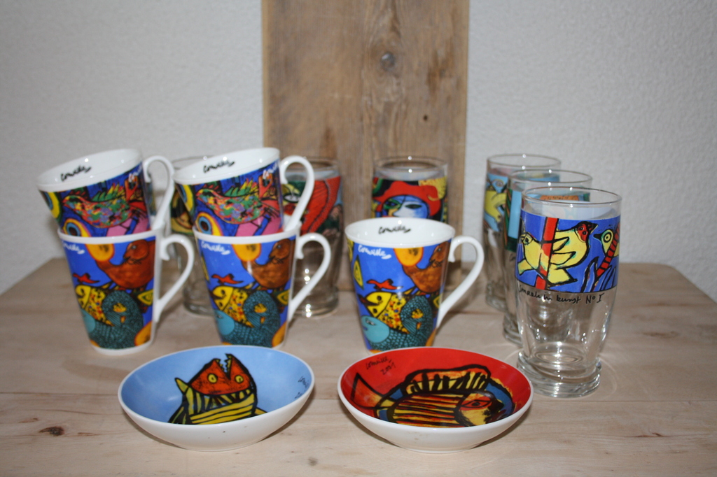 Corneille, glas en keramiek kopen? Bied vanaf 30!