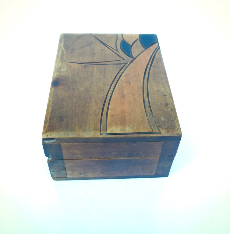 Conrad Fehn Amsterdamse school postzegel doosje met modernistisch decor kopen? Bied vanaf 1!