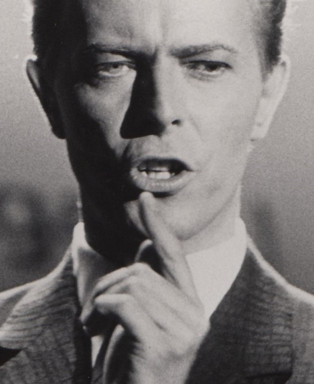 Onbekende Fotograaf - Portret foto David Bowie - Absolute beginners. kopen? Bied vanaf 1!