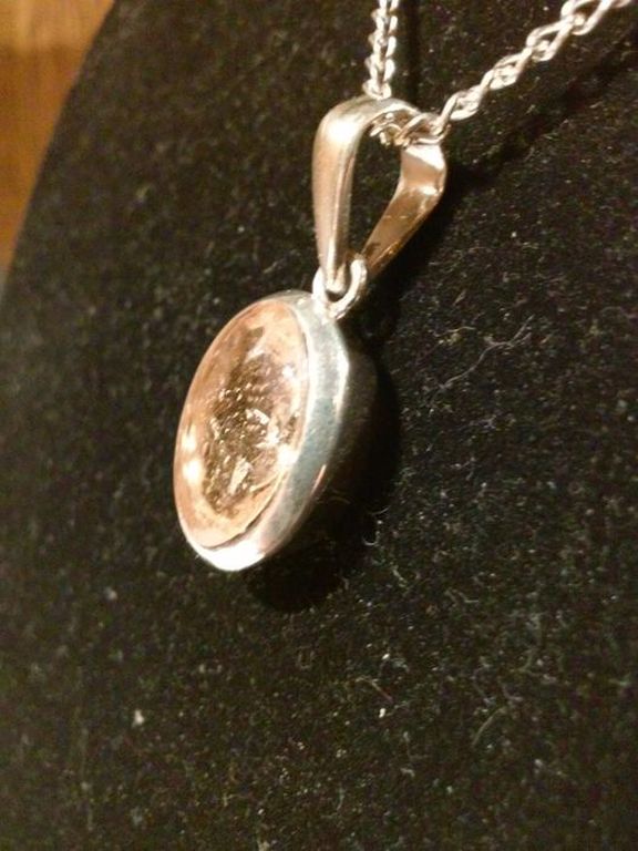 in nieuwstaat sterling Zilveren Ketting en Hanger met Facet geslepen Gouds steen kopen? Bied vanaf 35!