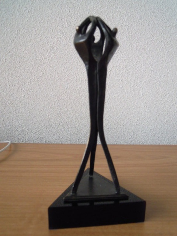 Corry Ammerlaan beeldje 3 personen - 18 cm hoog. kopen? Bied vanaf 25!