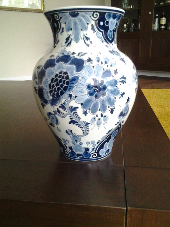 Vaas Delfts Aardewerk, gemerkt Regina kopen? Bied vanaf 60!