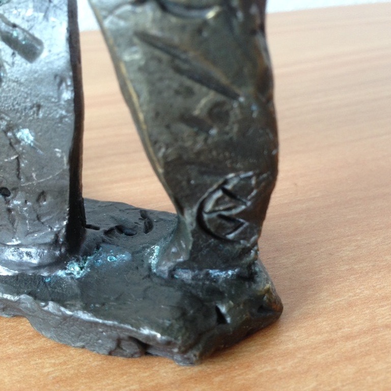 Gesigneerd bronzen beeld 13 x 15 cm in prachtige staat. kopen? Bied vanaf 35!