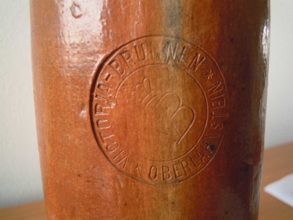 Antieke KRUIK VICTORIA BRUNNEN-OBERLAHNSTEIN- 1870-1920  kopen? Bied vanaf 10!