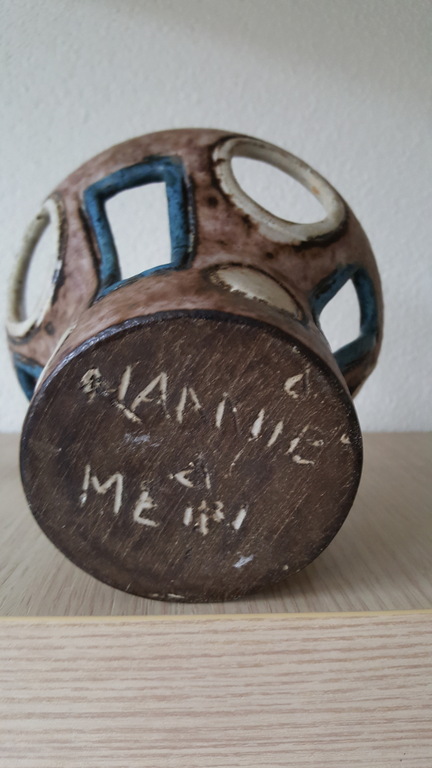 Hannie Mein gedecoreerde waxinelichthouder, gemerkt aan de onderkant. kopen? Bied vanaf 25!