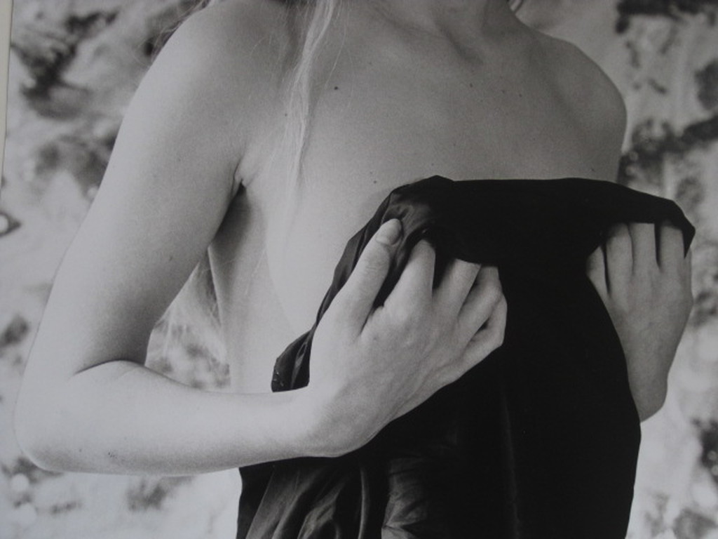 theo Lode de Leede 1934-2004 - unica z/w foto "staand model" gesigneerd  kopen? Bied vanaf 1!