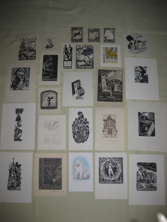 Kleine collectie grafiek uit Tsjechië 25x - Ex-Libris - deels handgesigneerd - Emil Kotrba, V. Fleissig, Dobrovolsky, Jiri Bouda, M. Fils, J. Hodek, L. Kaspar en V. Cinybulk verkocht voor € 81!