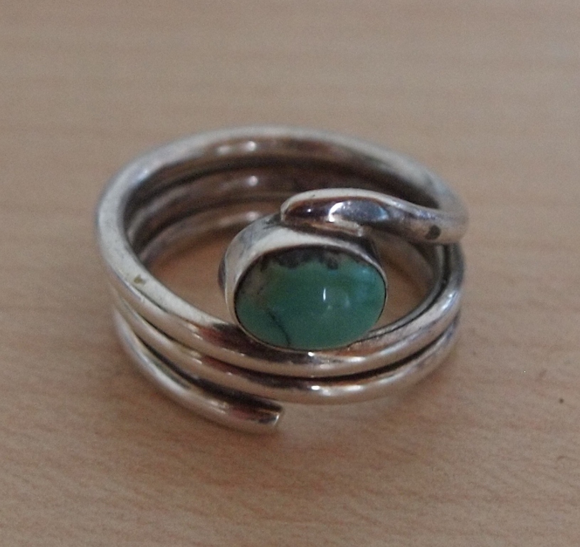 Zilveren ring met Turkooise steen   kopen? Bied vanaf 1!