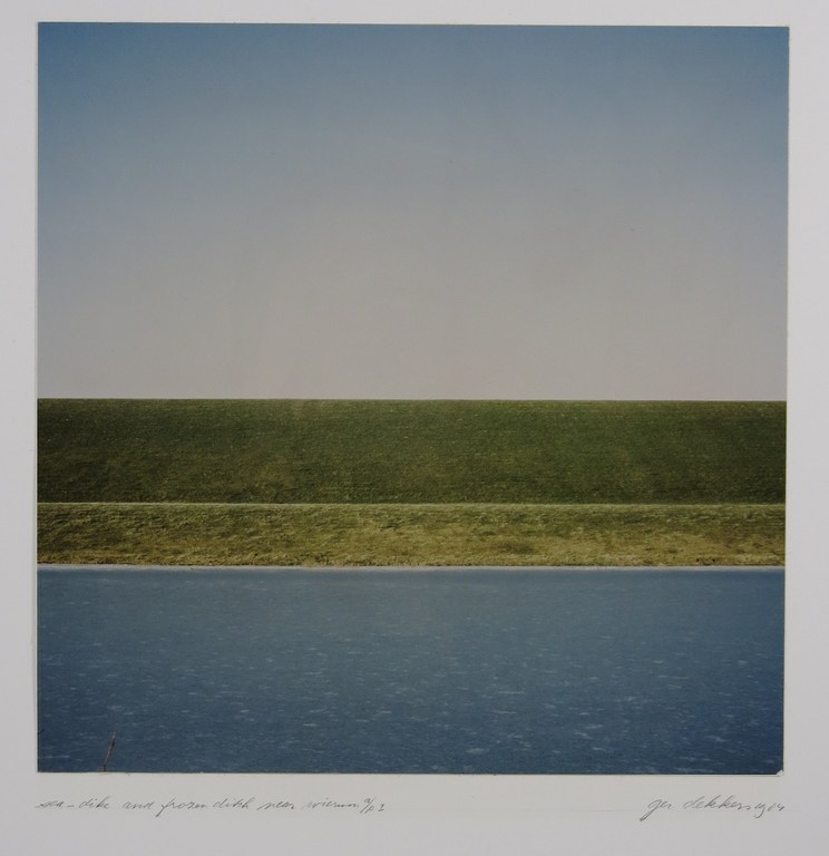 Ger Dekkers: Foto, Sea-dike and frozen ditch near Wierum kopen? Bied vanaf 70!