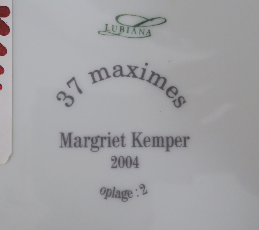 Margriet Kemper: Keramieken bord, Verberg als dat nodig is kopen? Bied vanaf 1!