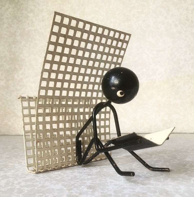 Pilastro Stilische brievenhouder - 1950's kopen? Bied vanaf 19!