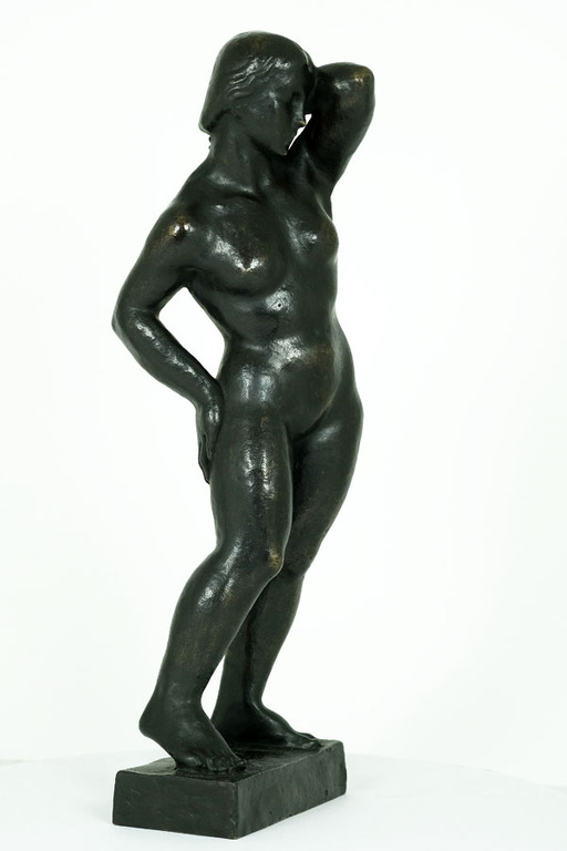 Fred Carasso - Bronzen sculptuur van staand vrouwelijk naakt kopen? Bied vanaf 2600!