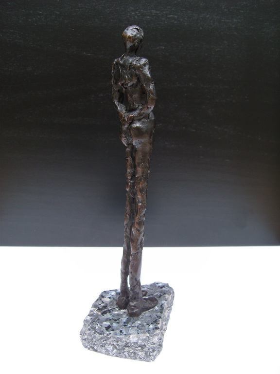 Hennie Froeling: Ingetogen fraai bronzen beeldje. kopen? Bied vanaf 125!