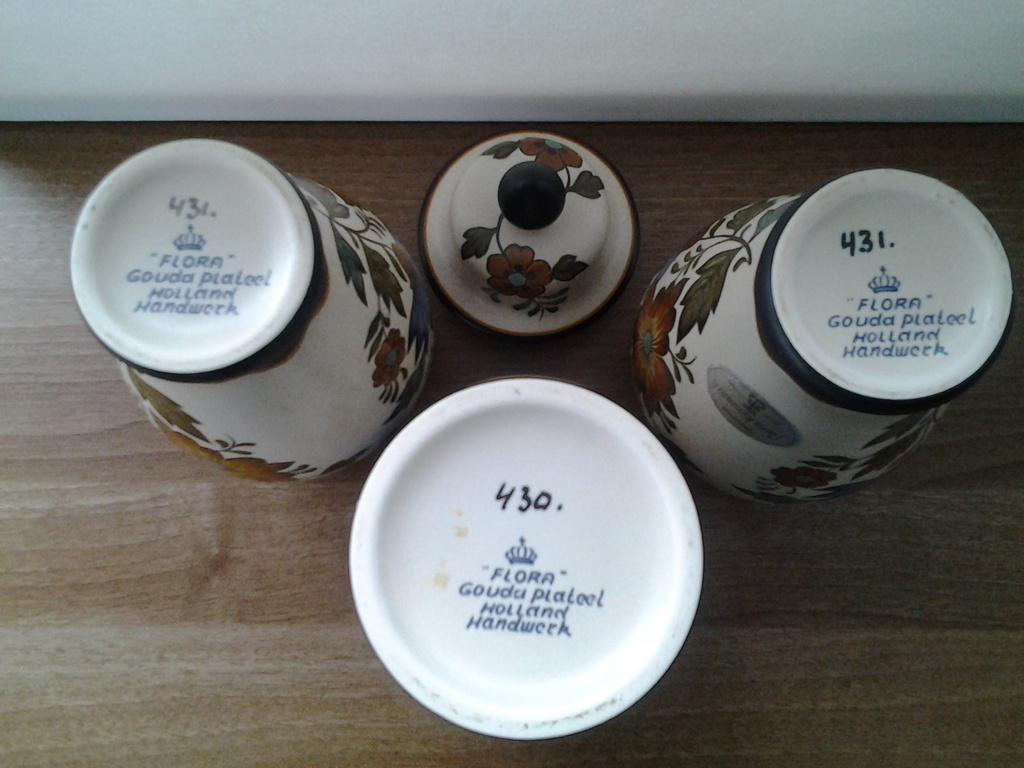 Gouda Plateel, Kaststel 3-delig kopen? Bied vanaf 25!