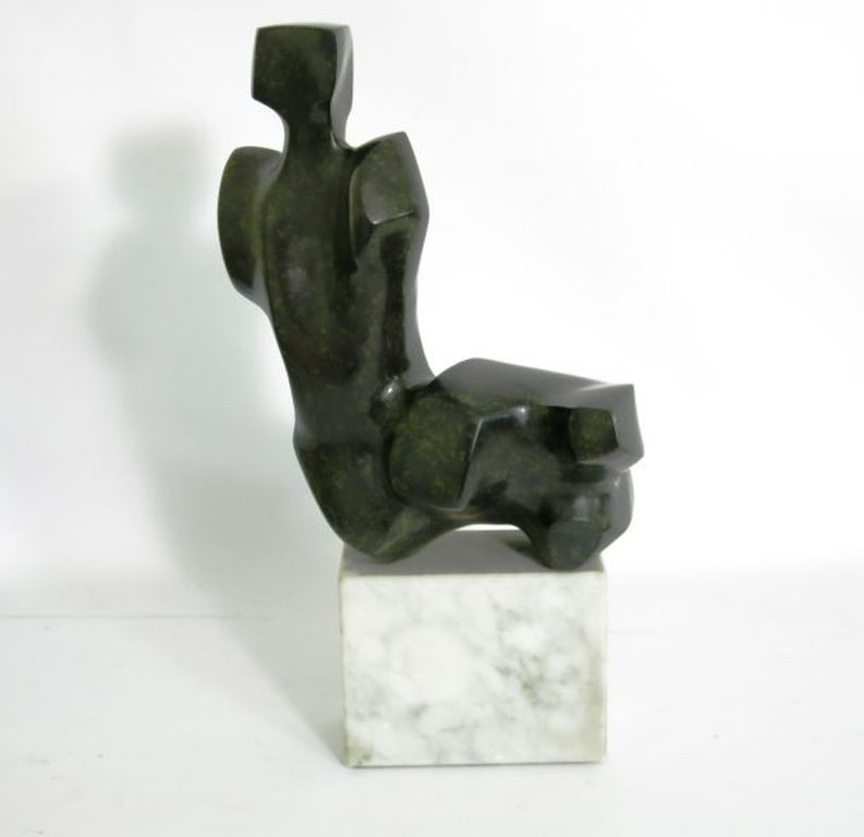 Paulus Reinhard: Brons op marmeren sokkel, Rustend kopen? Bied vanaf 350!