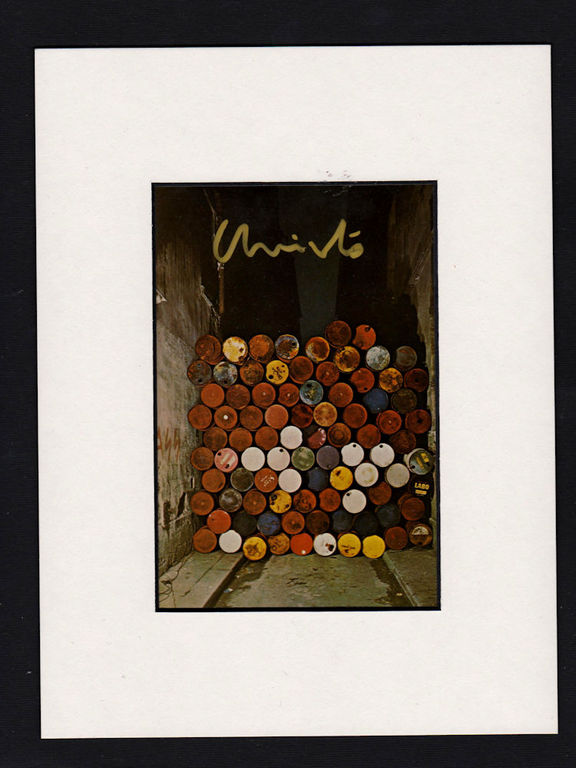 Walls of OIL barrels. offsetkaar in passe partout- handgesigneerd kopen? Bied vanaf 35!