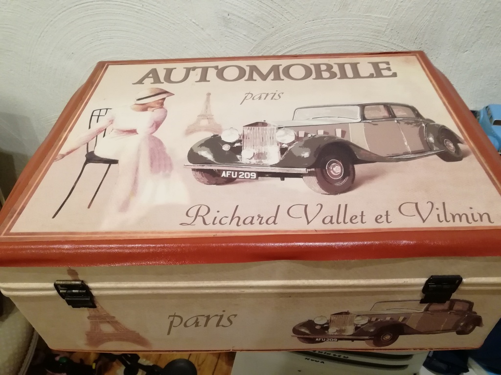 oude reiskoffer met auto design - jaren 1960 - Frankrijk kopen? Bied vanaf 1!