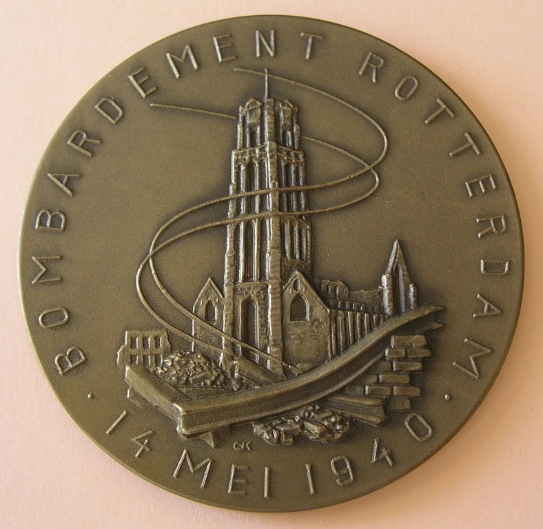 Cor van Kralingen: Penning 1950, Bombardement Rotterdam kopen? Bied vanaf 60!
