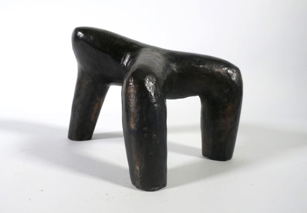 Tine van de Weyer: Bronzen beeld, Drie-potig lijf verkocht voor € 260!