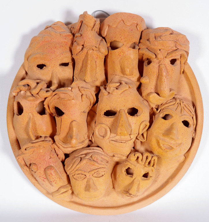 Onbekende kunstenaar: Schaal van Klei, Gezichten kopen? Bied vanaf 1!