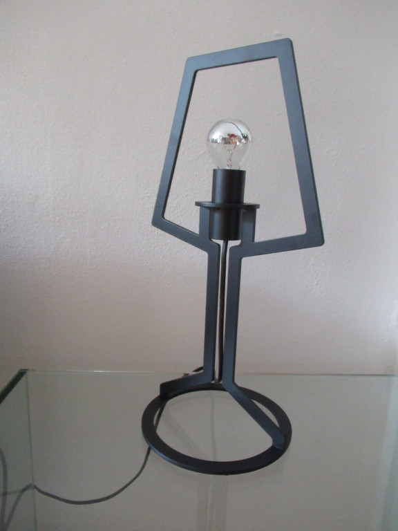 Peter van de Water, outline lamp  kopen? Bied vanaf 50!
