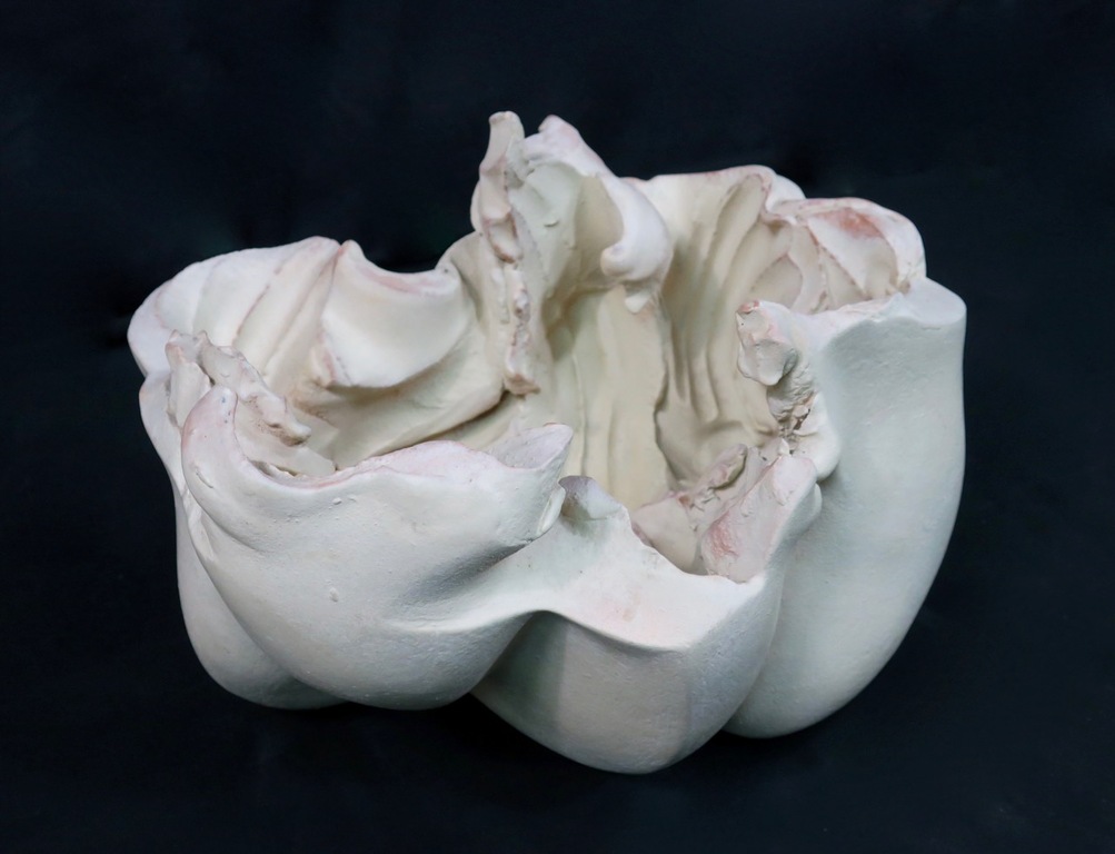 Irene Vonck: Keramiek en zandsteen, Schaal verkocht voor € 350!