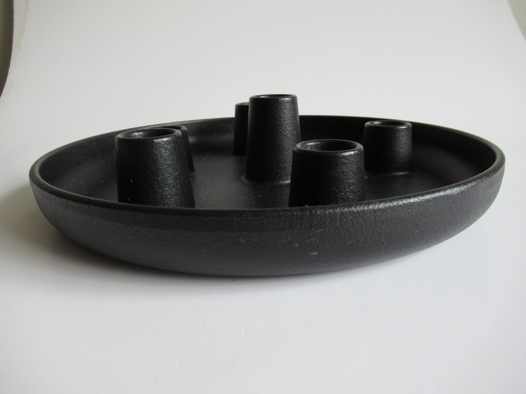 Allas-iittala-gietijzeren kaarsenstandaard kopen? Bied vanaf 1!