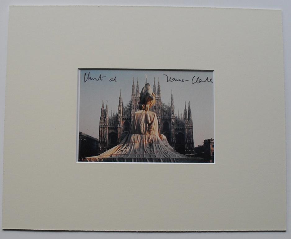 Christo & Jeanne-Claude - Wrapped Monument Milaan 1970 - handgesigneerd kopen? Bied vanaf 55!