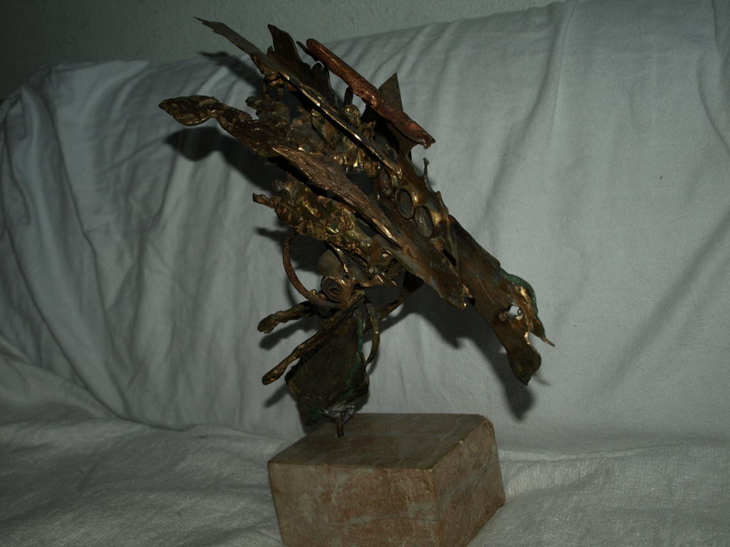 HERBERT SEILER (1928-2008) : Beeld van brons en metaal op sokkel – ca 1975  kopen? Bied vanaf 75!