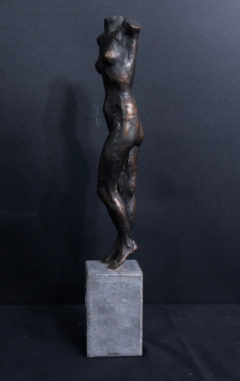 Onbekende kunstenaar: Massief bronzen sculptuur, Vrouwelijk naakt kopen? Bied vanaf 300!