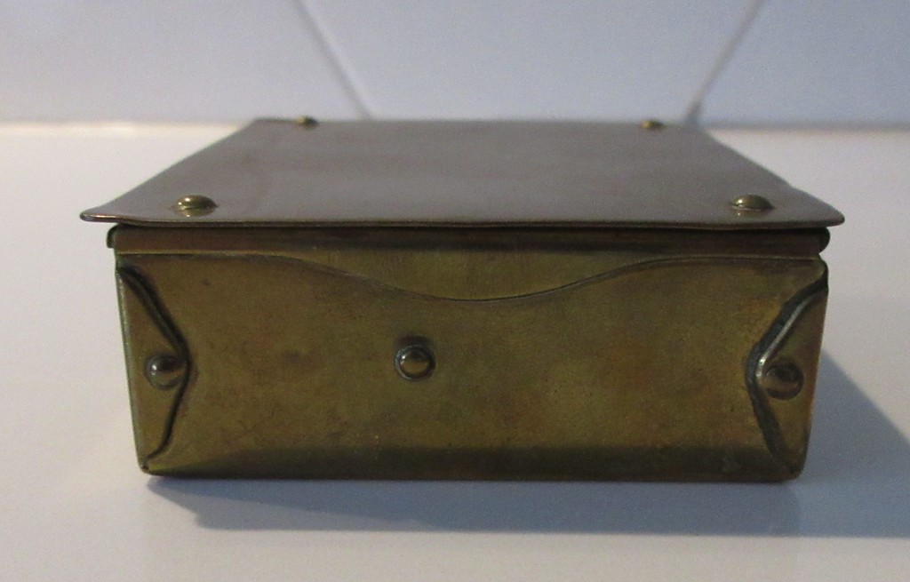 Duits Jugendstil Messing dekseldoosje kopen? Bied vanaf 15!