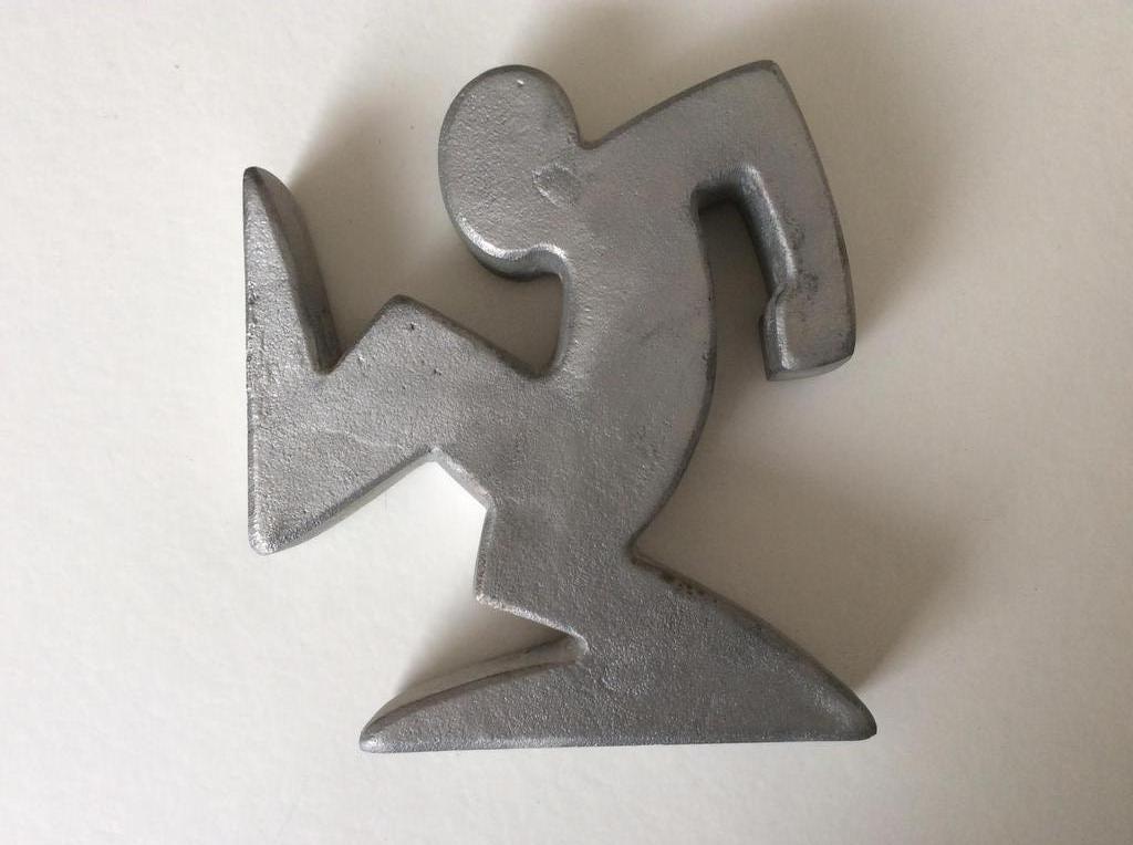 Osvaldo Cavendoli - aluminium sculptuur kopen? Bied vanaf 35!
