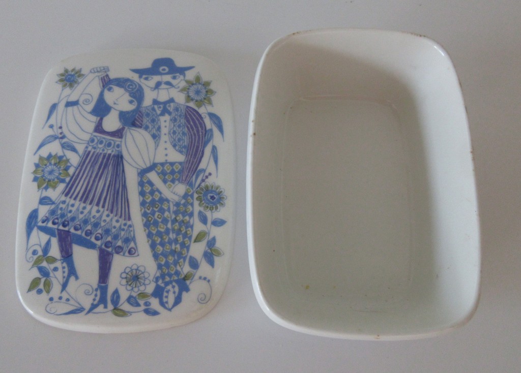 Ongespecificeerd - Figgjo Flint Turi Design - Botervloot met deksel decor Lotte kopen? Bied vanaf 1!