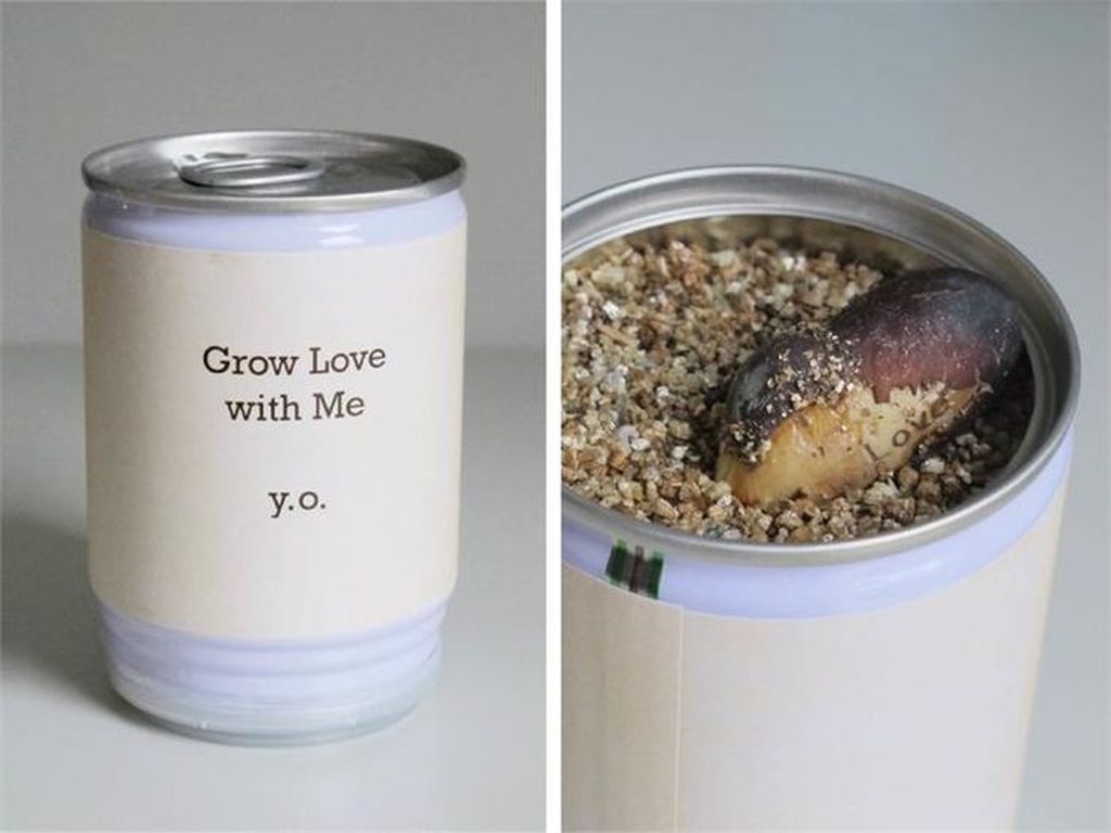 Yoko Ono - Grow Love with Me  kopen? Bied vanaf 100!