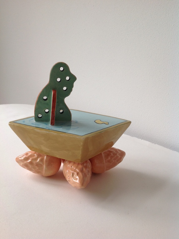 Ines de Booij Beeld keramiek 2001 verkocht voor € 95!