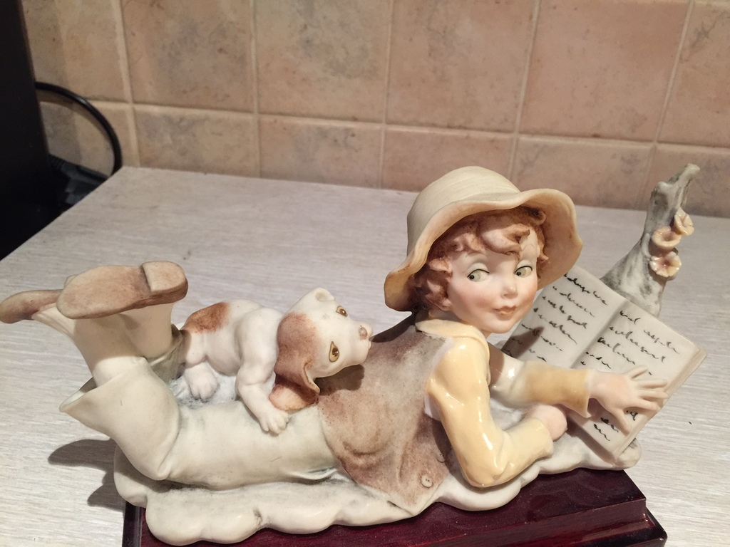 Zeldzaam beeld van Giuseppe Armani kopen? Bied vanaf 15!