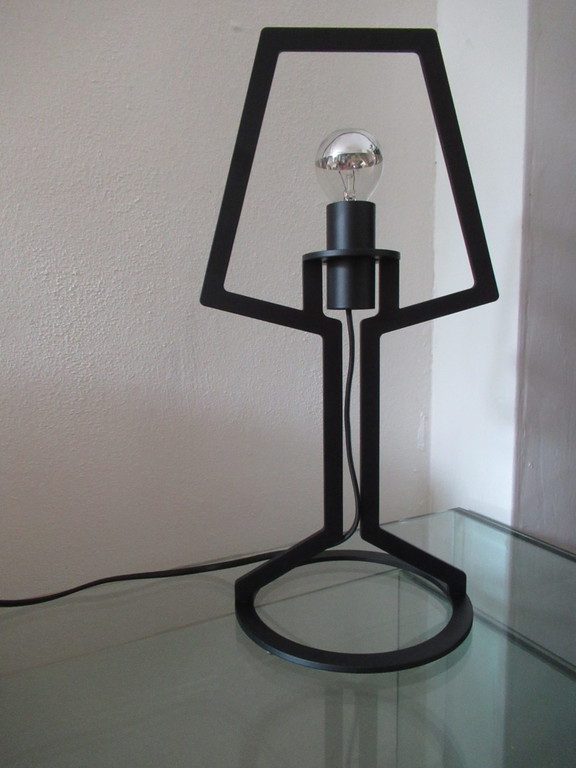 Peter van de Water, outline lamp  kopen? Bied vanaf 50!