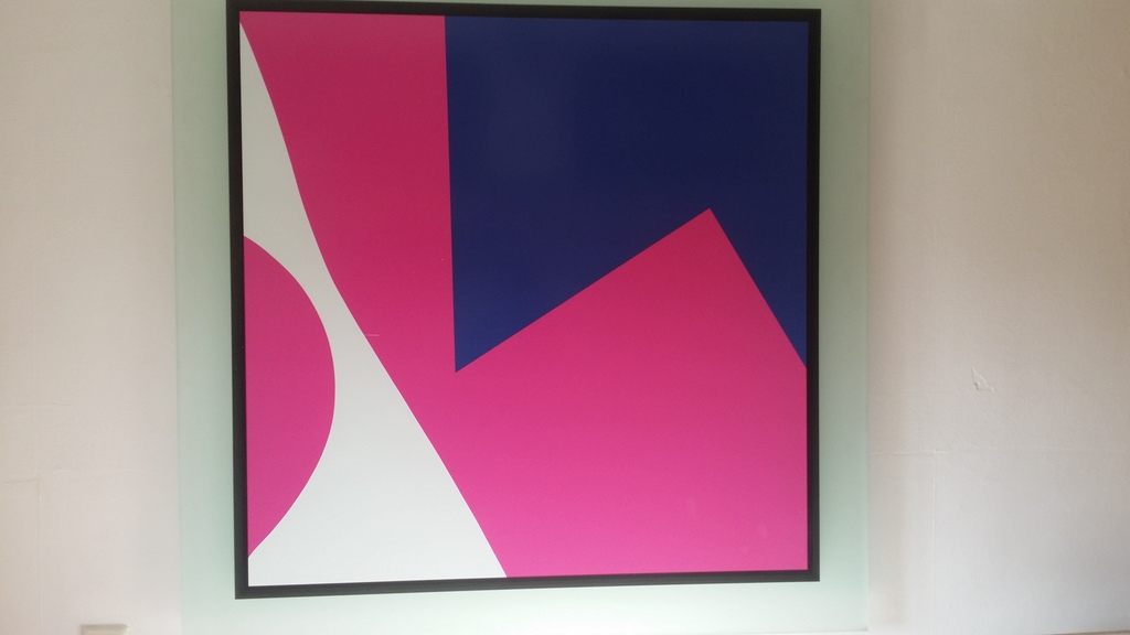 Groot plexiglas kunstwerk verkocht voor € 75!