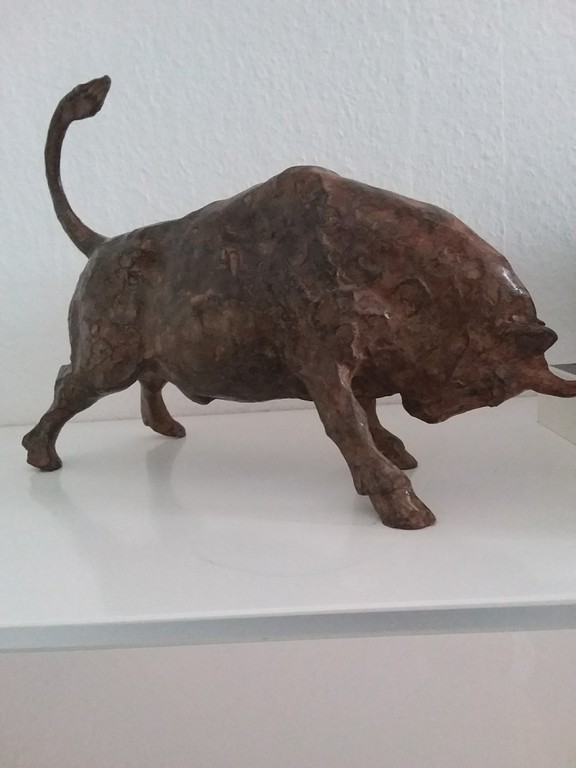 Pierre Chenet: massief brons, stier kopen? Bied vanaf 495!