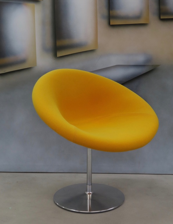 Pierre Paulin: Fauteuil, Little Globe kopen? Bied vanaf 350!