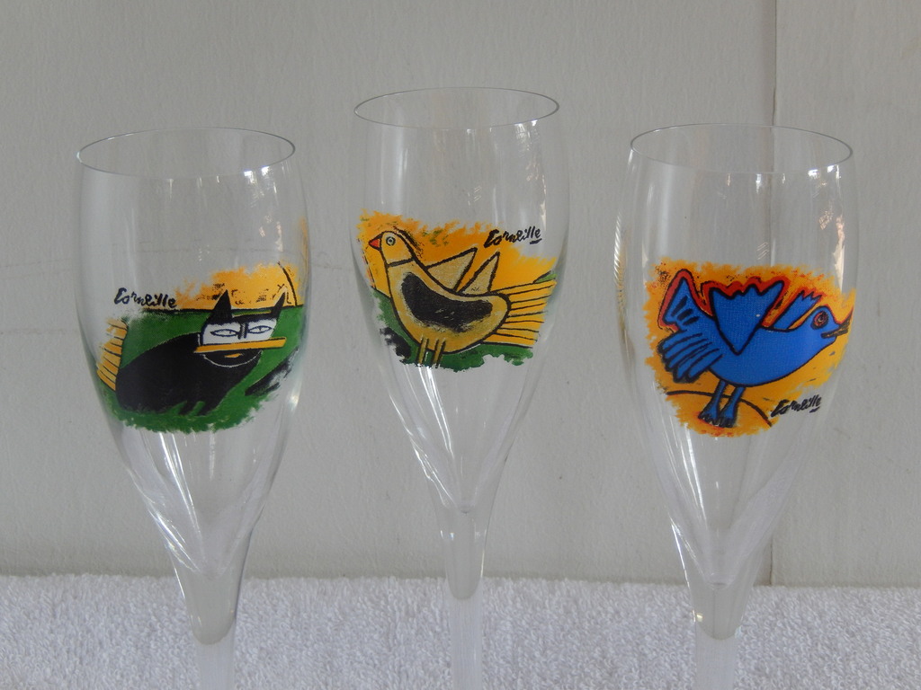 Corneille - klok en 3 glaasjes kopen? Bied vanaf 50!