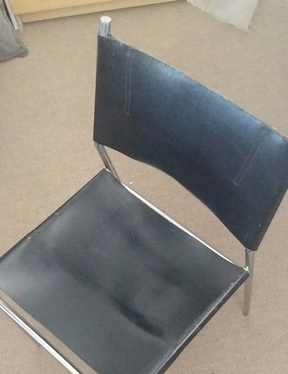 Twee Martin Visser stoelen, gemaakt in de jaren 60 van de vorige eeuw kopen? Bied vanaf 150!
