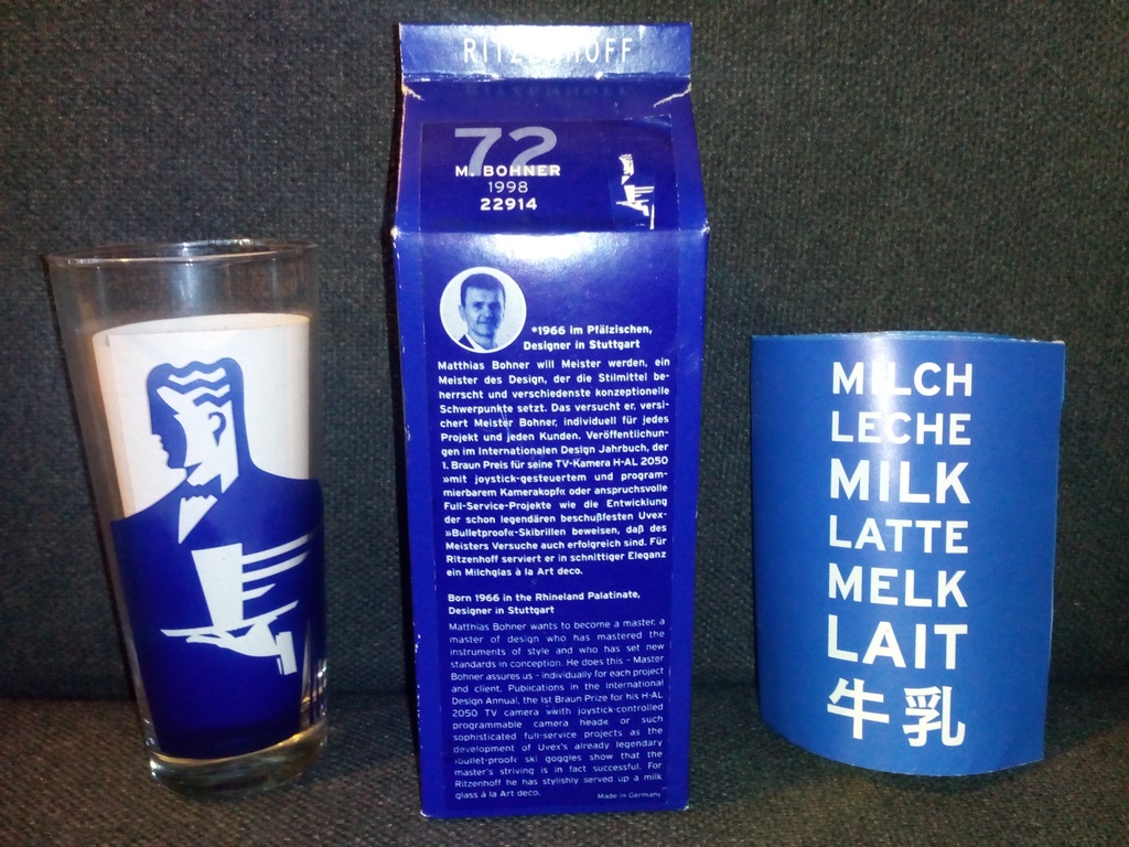 Ritzenhoff melkglazen diverse kunstenaars o.a. Mendini, 21 stuks kopen? Bied vanaf 220!