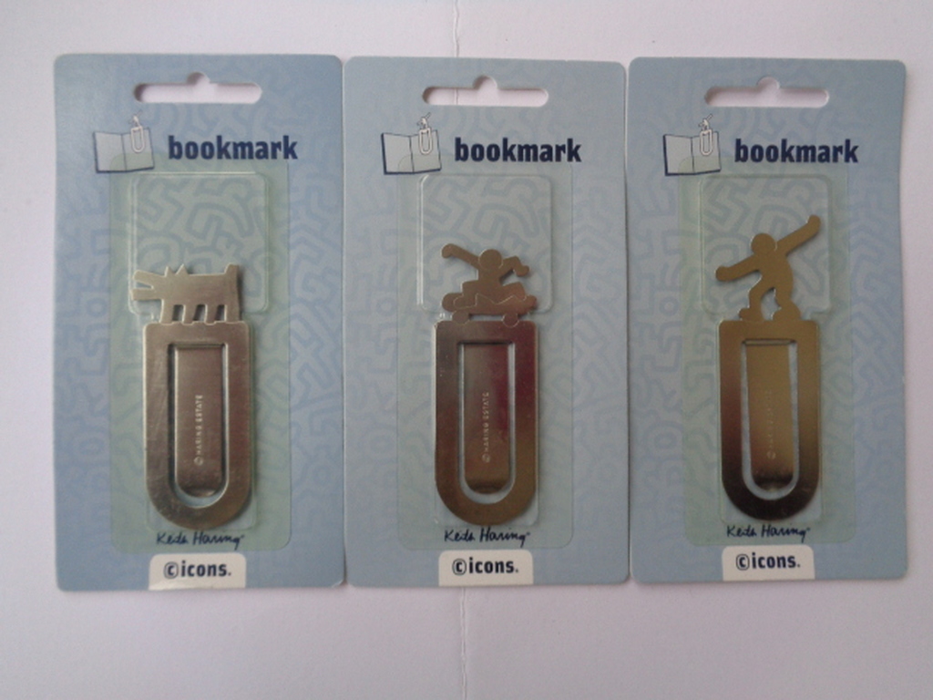 Keith Haring - Bookmarks 3 stuks ( George - Happy dog - Joung Skater ) kopen? Bied vanaf 1!