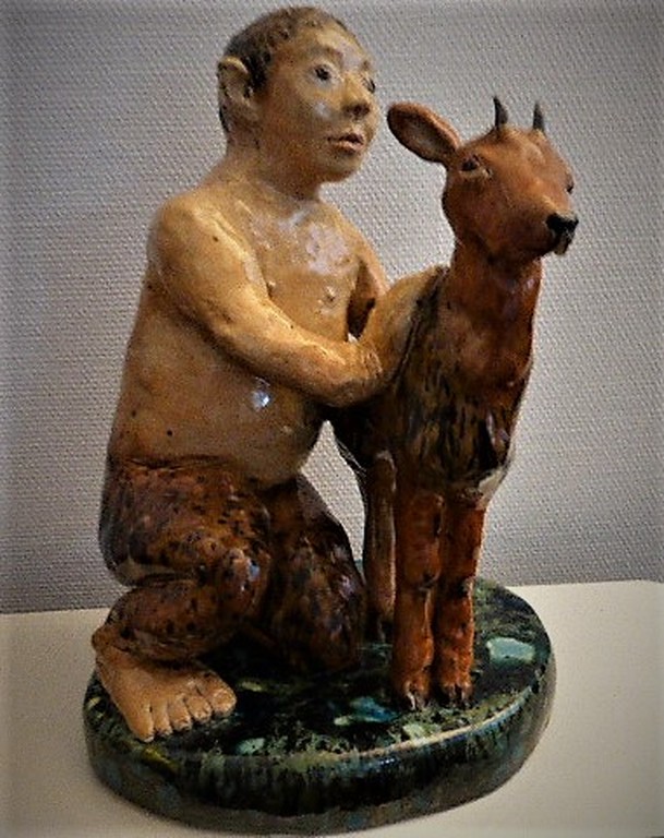 Carolein Smit . Satir met hert. verkocht voor € 2050!