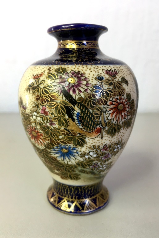 Japans Satsuma vaasje met floraal decor -1930's kopen? Bied vanaf 5!