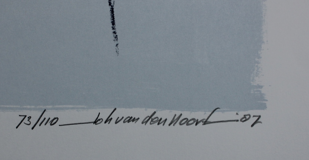 JOHANN VAN DEN NOORT, “Flying seabirds around the Farnes” 1987, zeefdruk.  kopen? Bied vanaf 35!